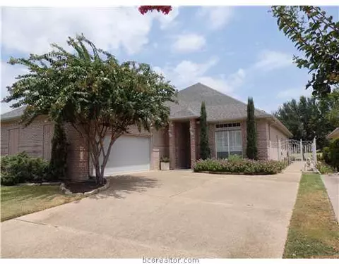 3008 Broadmoor Dr, Bryan, TX 77802 photo 1