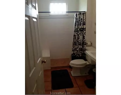 6651 Cargill Dr, Bryan, TX 77808 photo 5