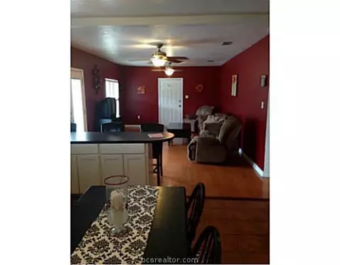 6651 Cargill Dr, Bryan, TX 77808 photo 3