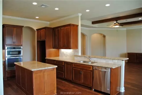 4638 River Rock Dr, Bryan, TX 77808 photo 32