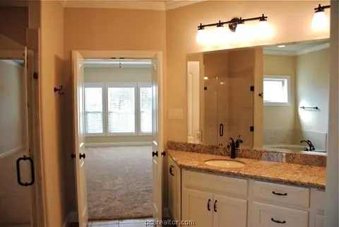 4638 River Rock Dr, Bryan, TX 77808 photo 7
