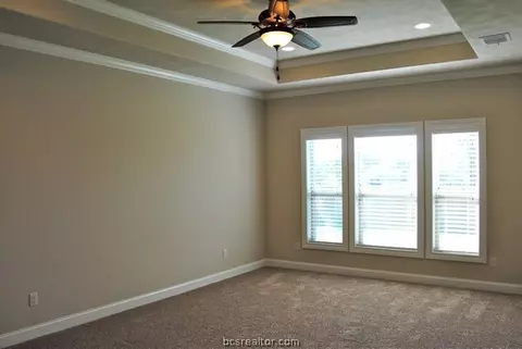 4638 River Rock Dr, Bryan, TX 77808 photo 14