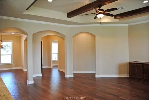 4638 River Rock Dr, Bryan, TX 77808 photo 4