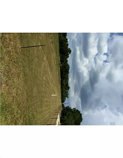9185 Five Points Rd, Bryan, TX 77808 photo 3