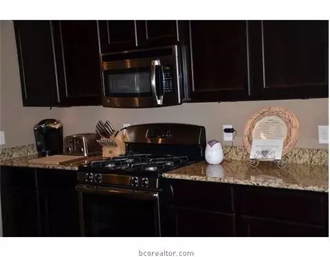 3099 Positano Loop, Bryan, TX 77808 photo 9