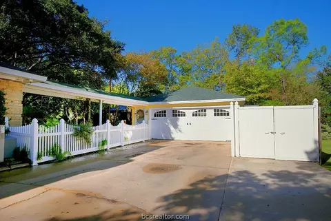 2501 Memorial Dr, Bryan, TX 77802 photo 25
