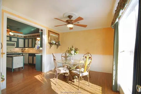 2501 Memorial Dr, Bryan, TX 77802 photo 7