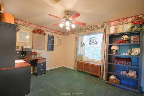 2501 Memorial Dr, Bryan, TX 77802 photo 16