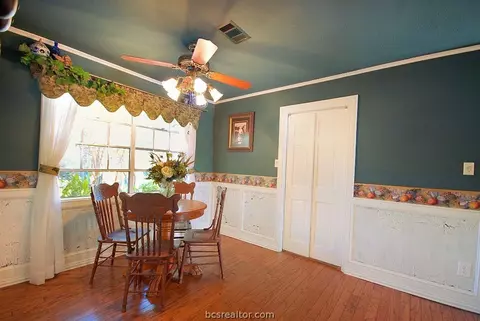2501 Memorial Dr, Bryan, TX 77802 photo 5