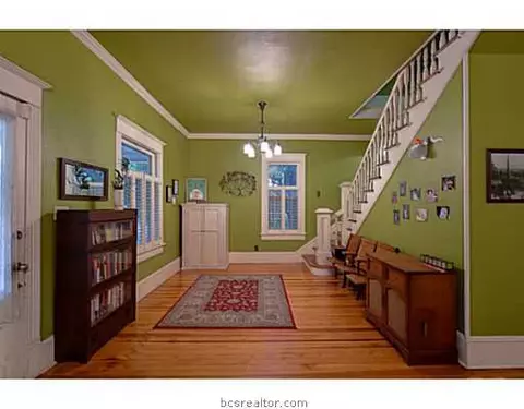 814 E 30th St, Bryan, TX 77803 photo 7