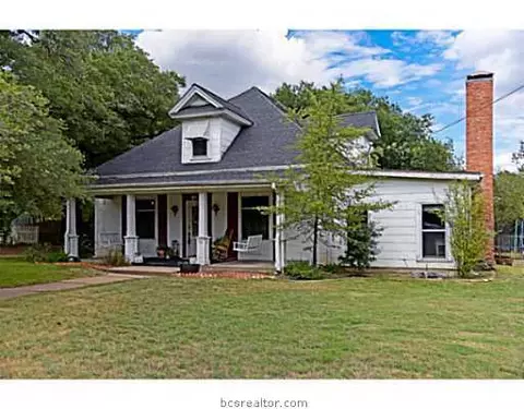 814 E 30th St, Bryan, TX 77803 photo 3