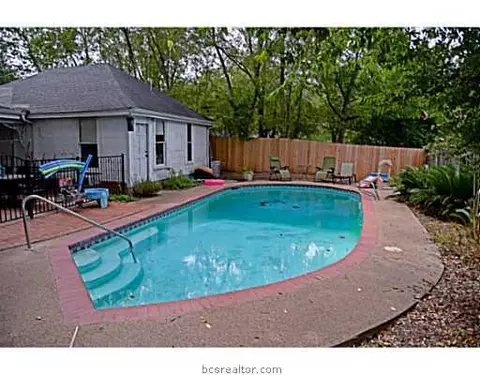 814 E 30th St, Bryan, TX 77803 photo 25