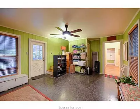 814 E 30th St, Bryan, TX 77803 photo 15