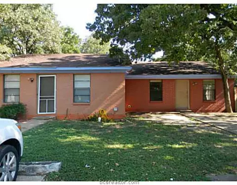 2825-27 Forest Bnd, Bryan, TX 77801 photo 1