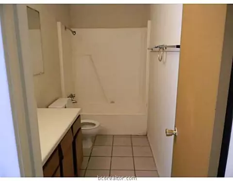 2825-27 Forest Bnd, Bryan, TX 77801 photo 7