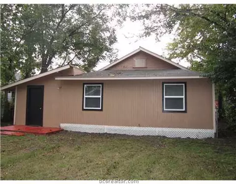914 E 25th St, Bryan, TX 77803 photo 2
