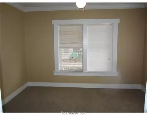 914 E 25th St, Bryan, TX 77803 photo 6