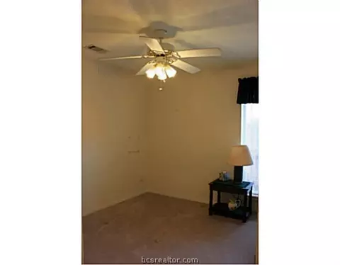 2615 Trophy Dr, Bryan, TX 77802 photo 13