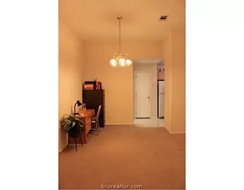 2615 Trophy Dr, Bryan, TX 77802 photo 5