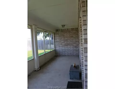 2615 Trophy Dr, Bryan, TX 77802 photo 17