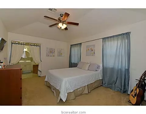 3003 Indian Trl, Bryan, TX 77803 photo 10
