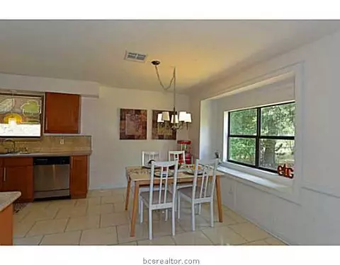 3003 Indian Trl, Bryan, TX 77803 photo 6