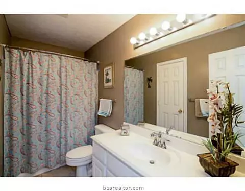 6200 Trellick Ct, Bryan, TX 77802 photo 21