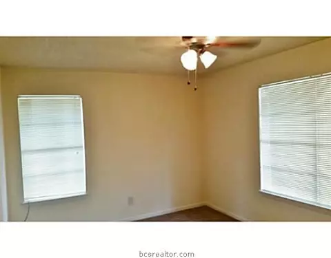 2107 Truman St, Bryan, TX 77801 photo 11
