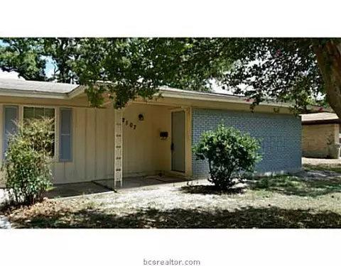 2107 Truman St, Bryan, TX 77801 photo 3