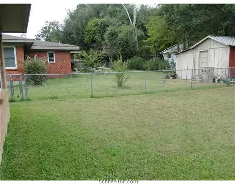 1216 Burt St, Bryan, TX 77803 photo 18