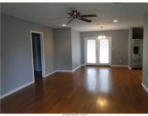1216 Burt St, Bryan, TX 77803 photo 3