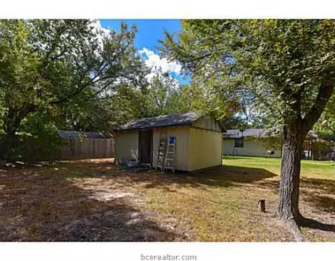 3214 Bonham Dr, Bryan, TX 77803 photo 20