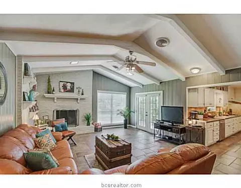 900 Ethel Blvd, Bryan, TX 77802 photo 9