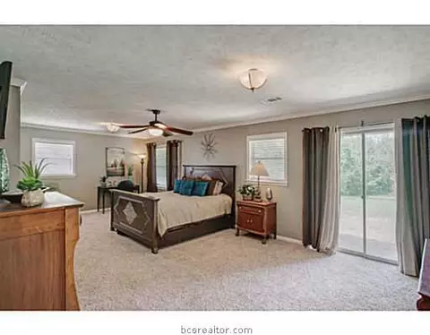900 Ethel Blvd, Bryan, TX 77802 photo 11