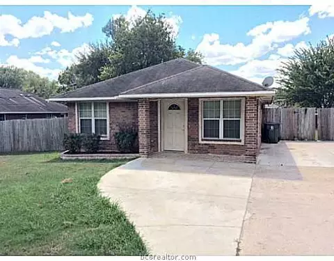 1209 Graham Dr, Bryan, TX 77803 photo 1
