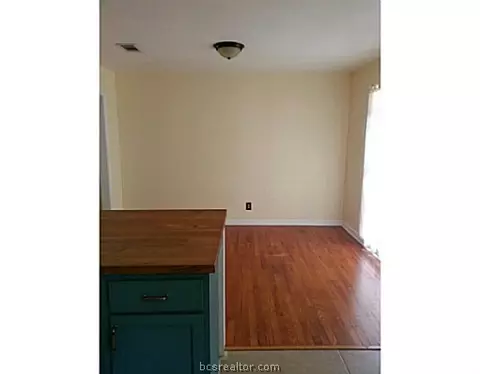 408 E North Ave, Bryan, TX 77801 photo 6