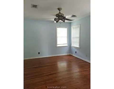 408 E North Ave, Bryan, TX 77801 photo 10