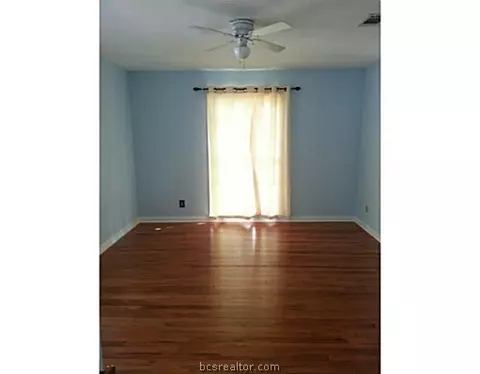 408 E North Ave, Bryan, TX 77801 photo 9