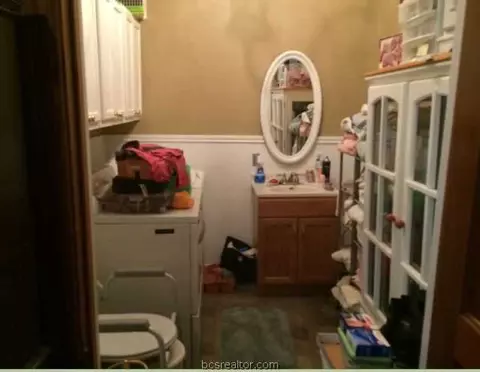 502 E 13th St, Cameron, TX 76520 photo 14
