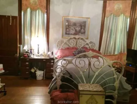 502 E 13th St, Cameron, TX 76520 photo 10
