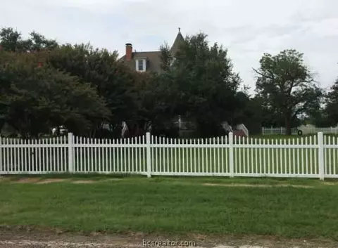 502 E 13th St, Cameron, TX 76520 photo 24