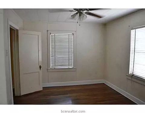 1112 E 29th St, Bryan, TX 77803 photo 18