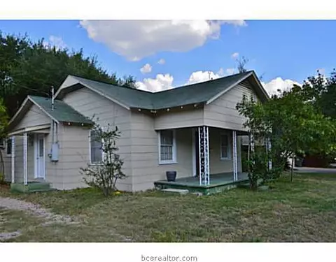 1112 E 29th St, Bryan, TX 77803 photo 1