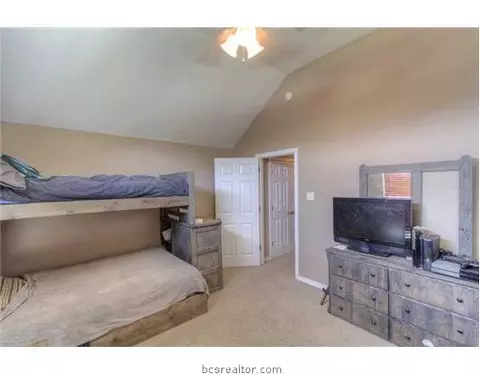 4902 Park Row Pl, Bryan, TX 77802 photo 17
