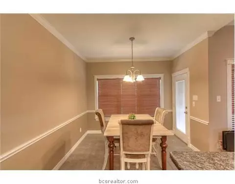 4902 Park Row Pl, Bryan, TX 77802 photo 9
