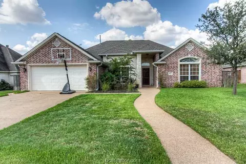 4902 Park Row Pl, Bryan, TX 77802 photo 1