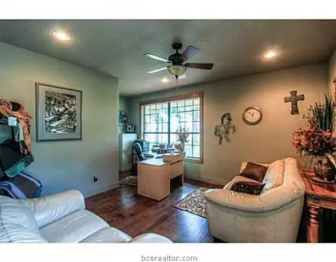 24824 Mitchell, Hempstead, TX 77445 photo 12