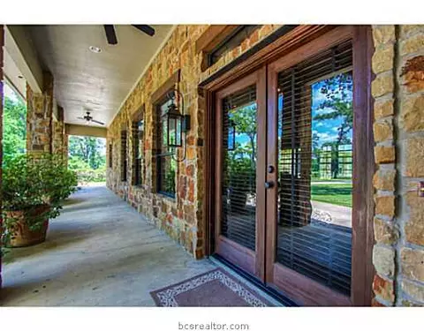 24824 Mitchell, Hempstead, TX 77445 photo 5