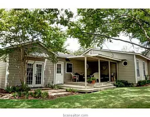 3902 4th St, Bryan, TX 77801 photo 9