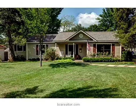 3902 4th St, Bryan, TX 77801 photo 3